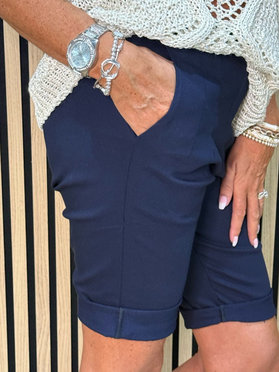 Magic Stretch Shorts - Navy