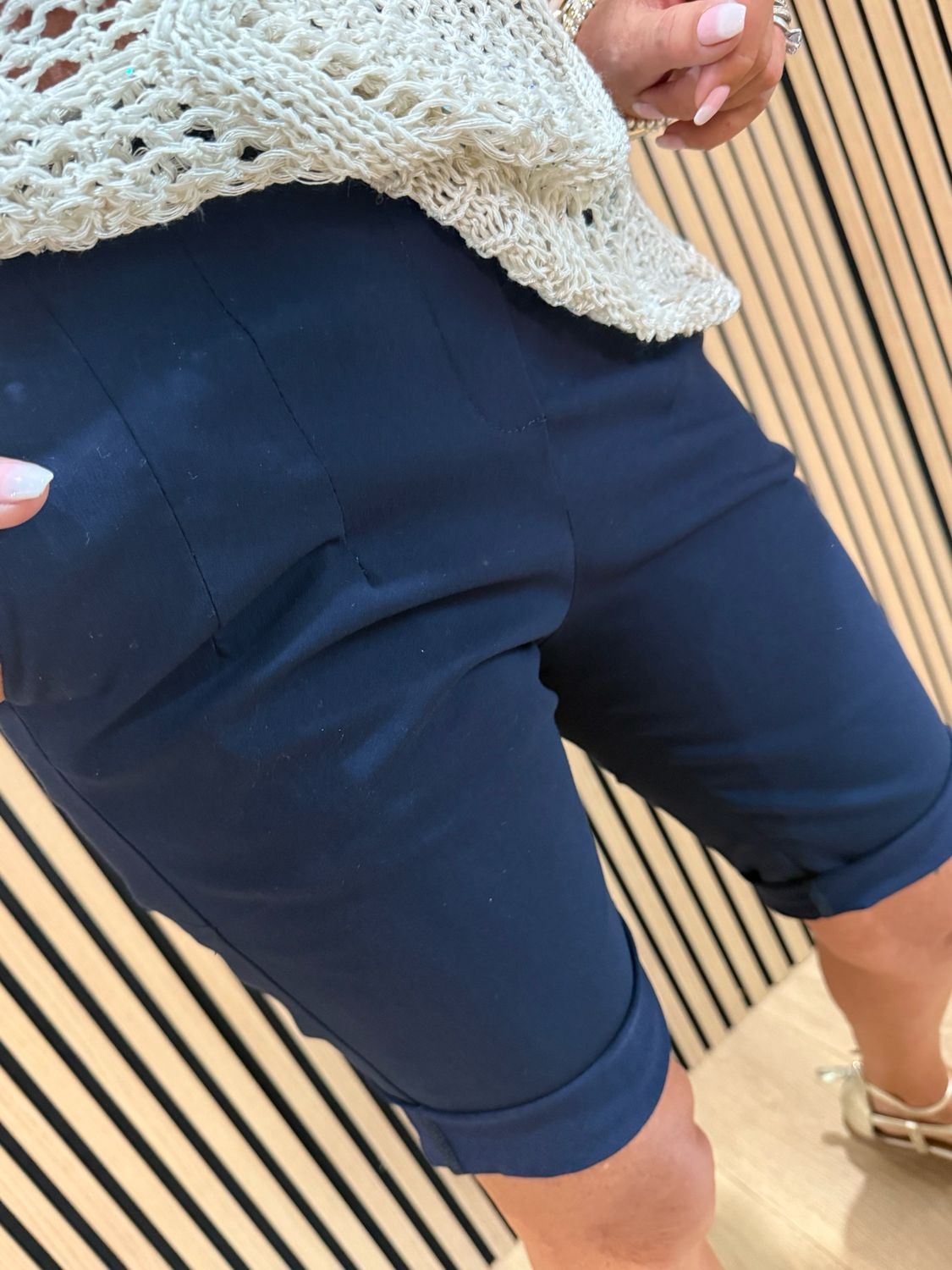 Magic Stretch Shorts - Navy