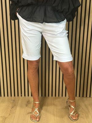 Magic Stretch Shorts - White