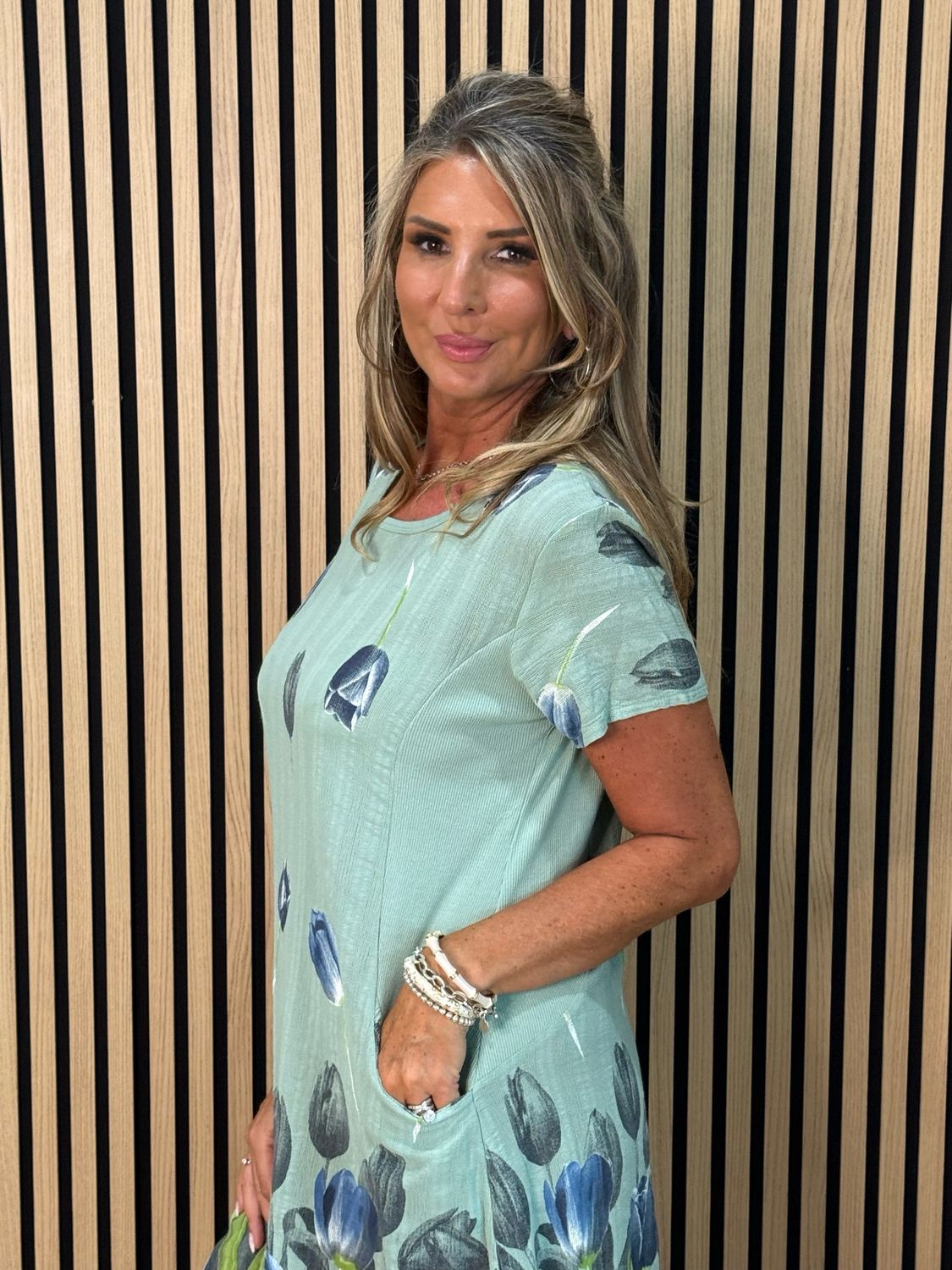 Tulip Print Stretch Dress - Khaki