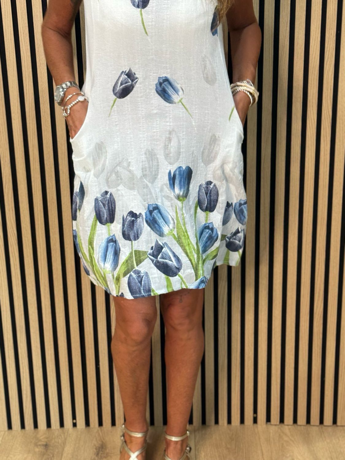 Tulip Print Stretch Dress - White