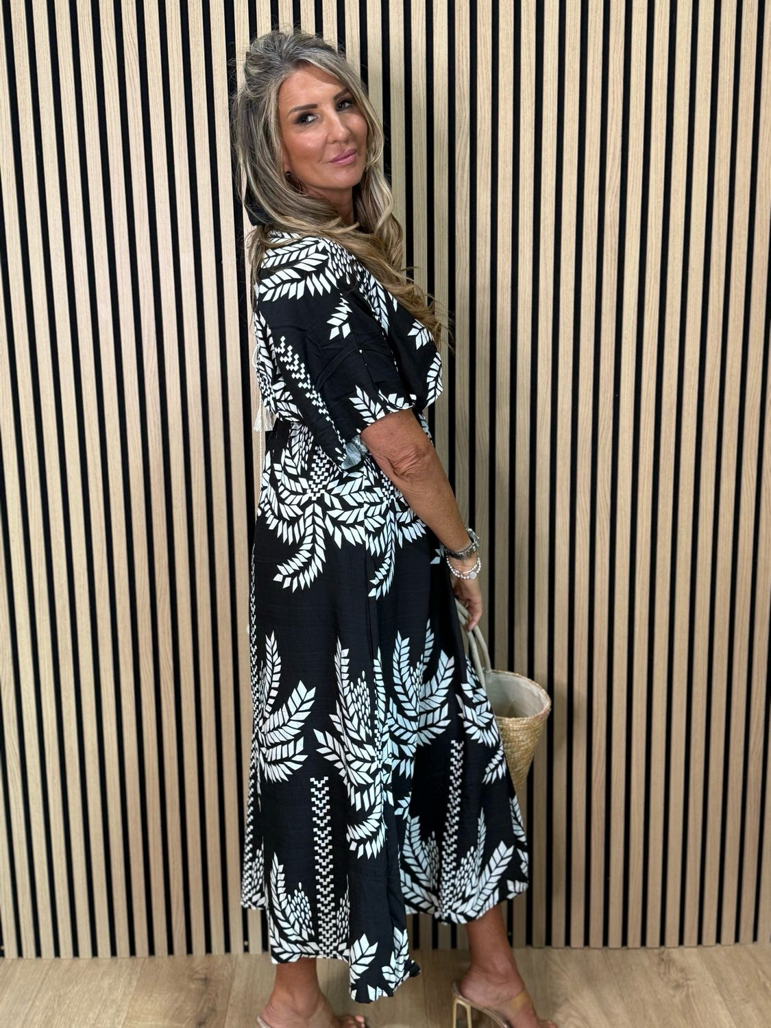 Floaty Midi Dress - Black/White