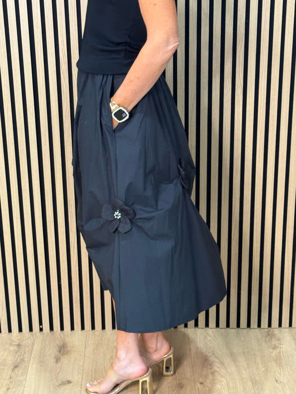 Floral Detail Cotton Midi Skirt - Black