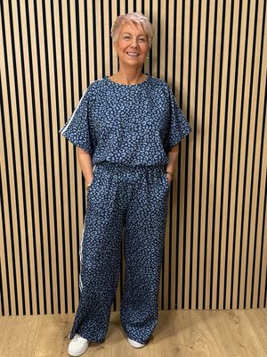 Leopard Print Lounge Set - Navy