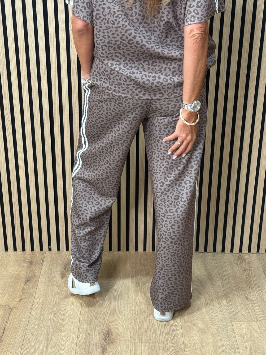 Leopard Print Lounge Set - Taupe