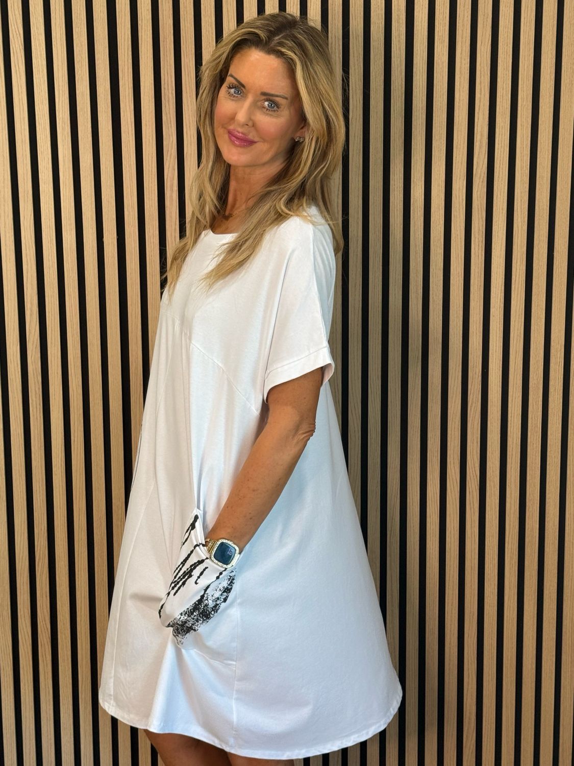 Abstract Pocket T Shirt Dress - White