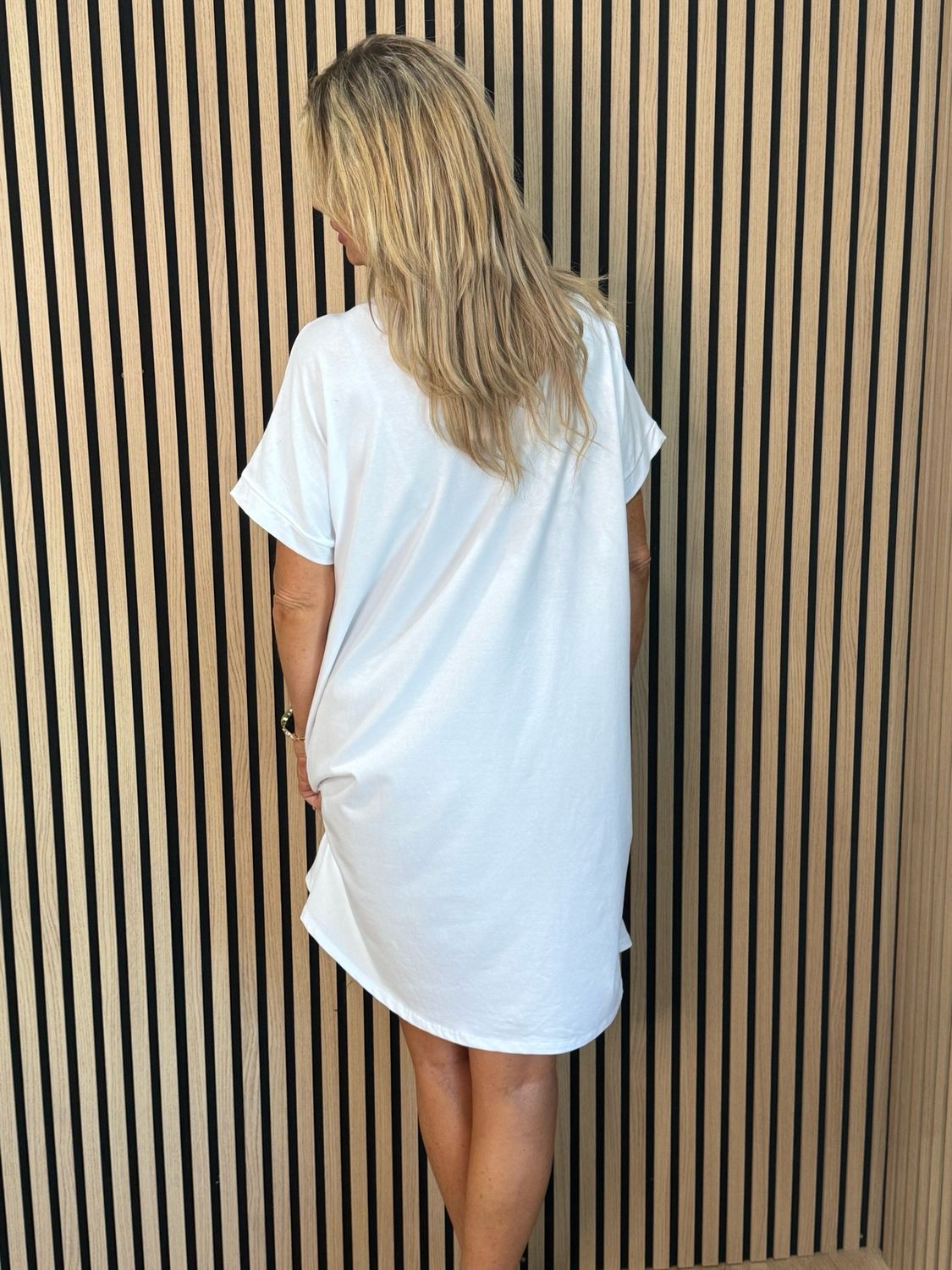 Abstract Pocket T Shirt Dress - White