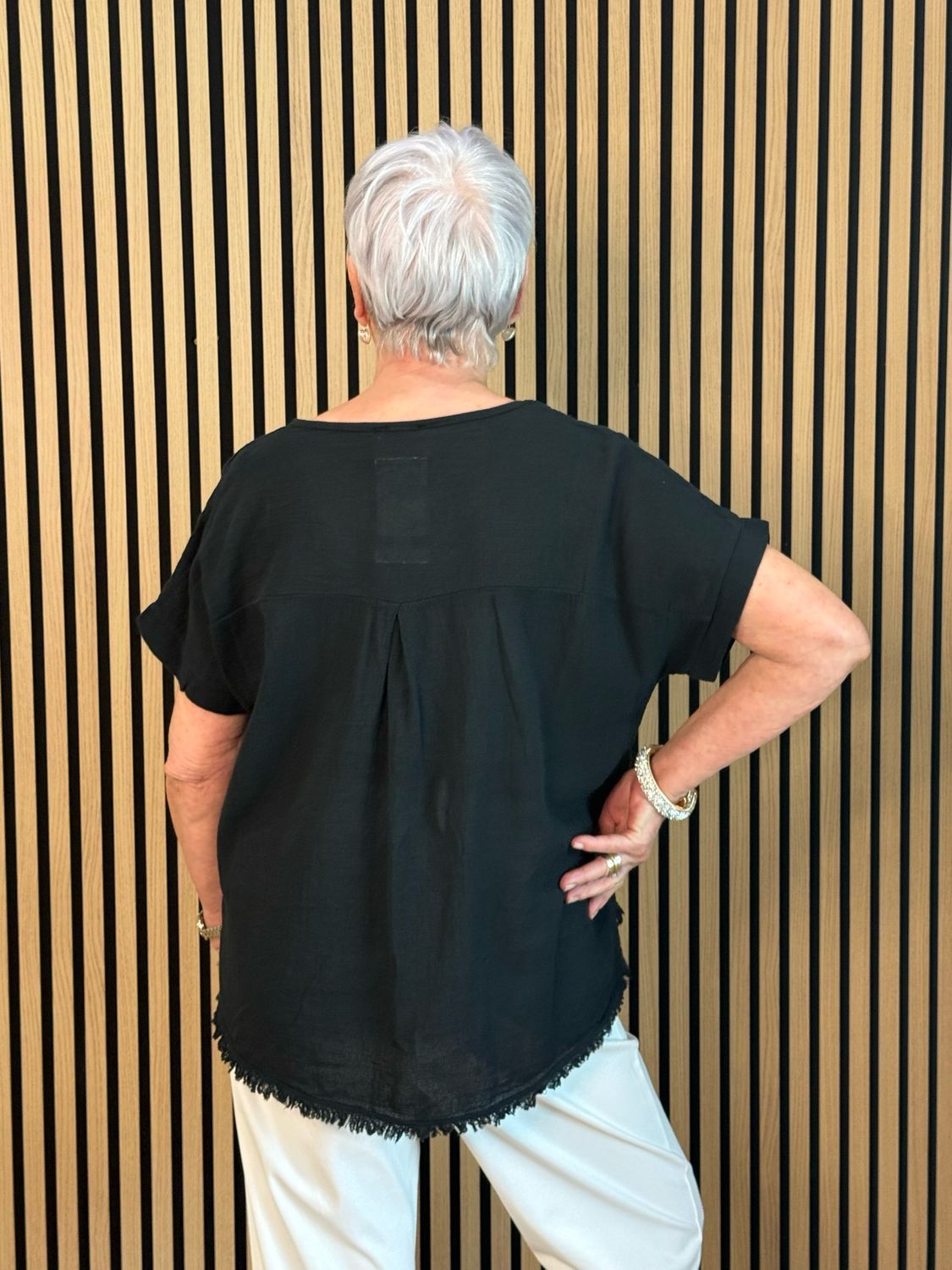 Star Detail Top - Black