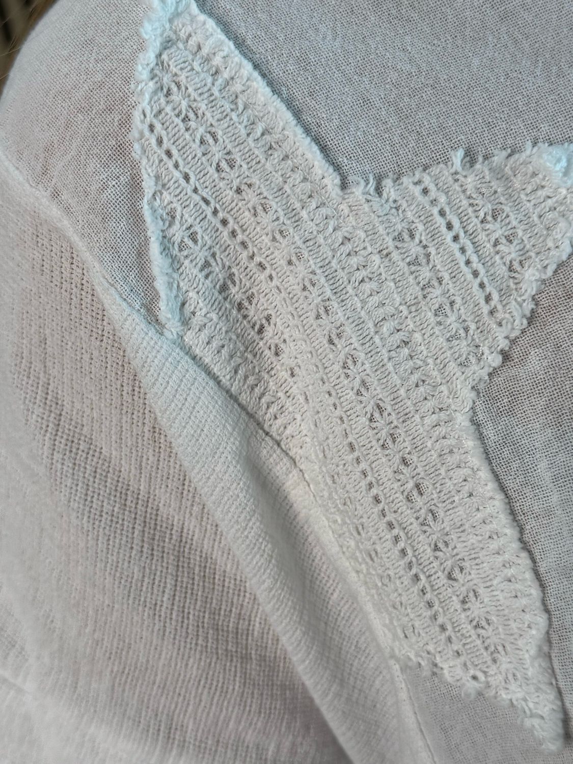 Star Detail Top - White