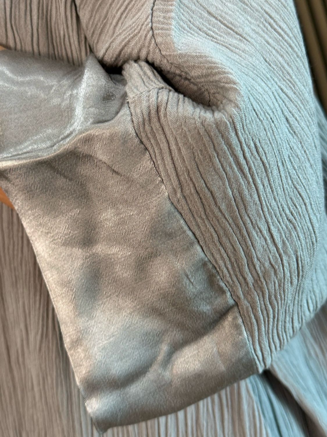 Crinkle Satin Sleeve Top - Taupe