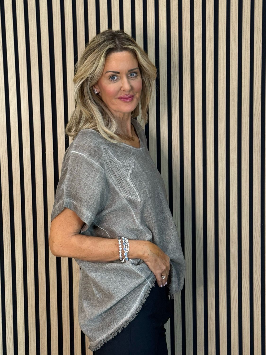 Star Detail Top - Taupe