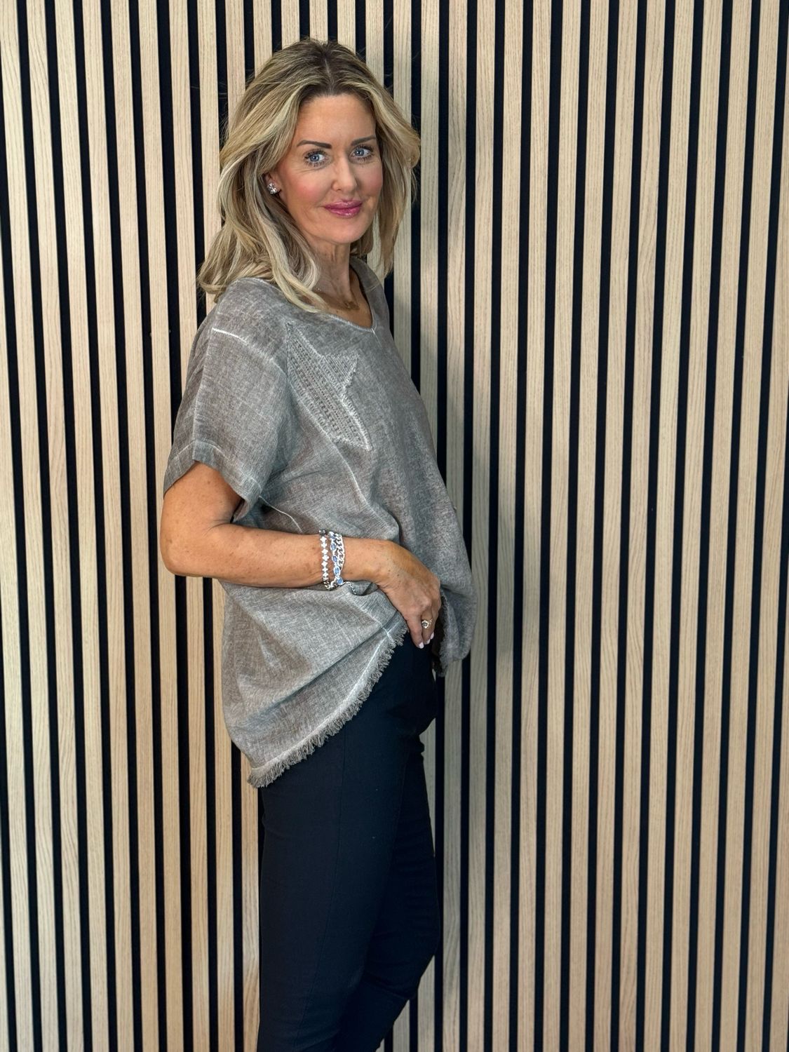 Star Detail Top - Taupe