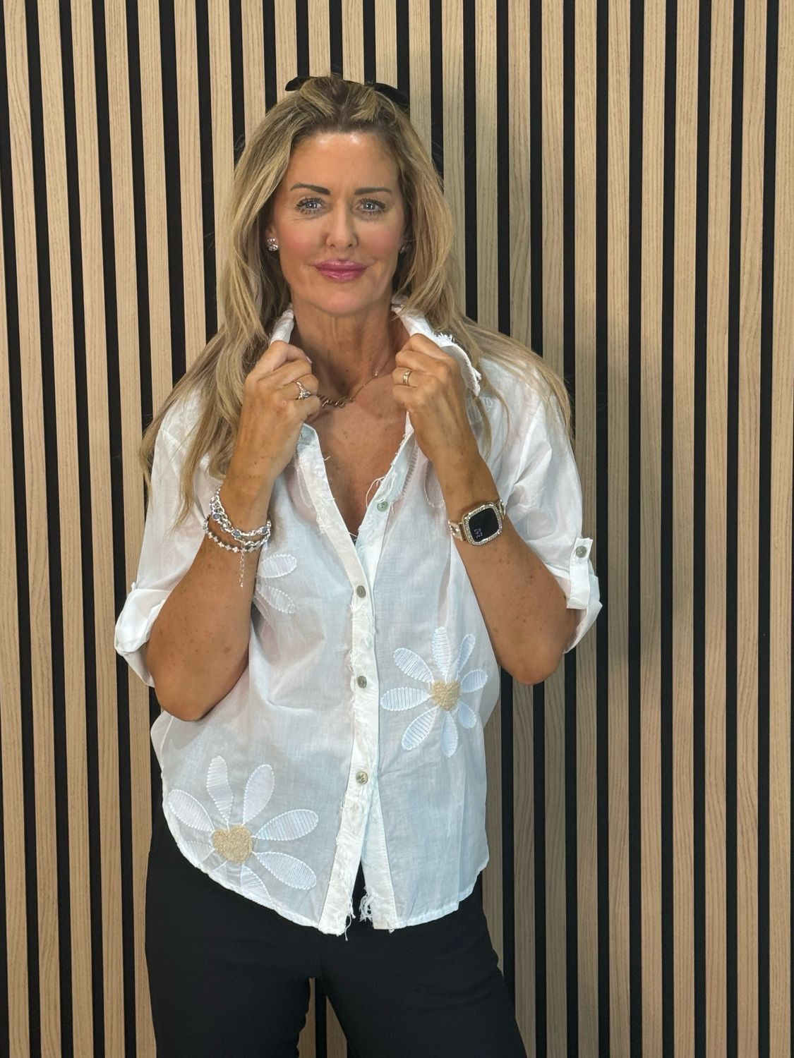 Daisy Embroidered Cotton Shirt - White