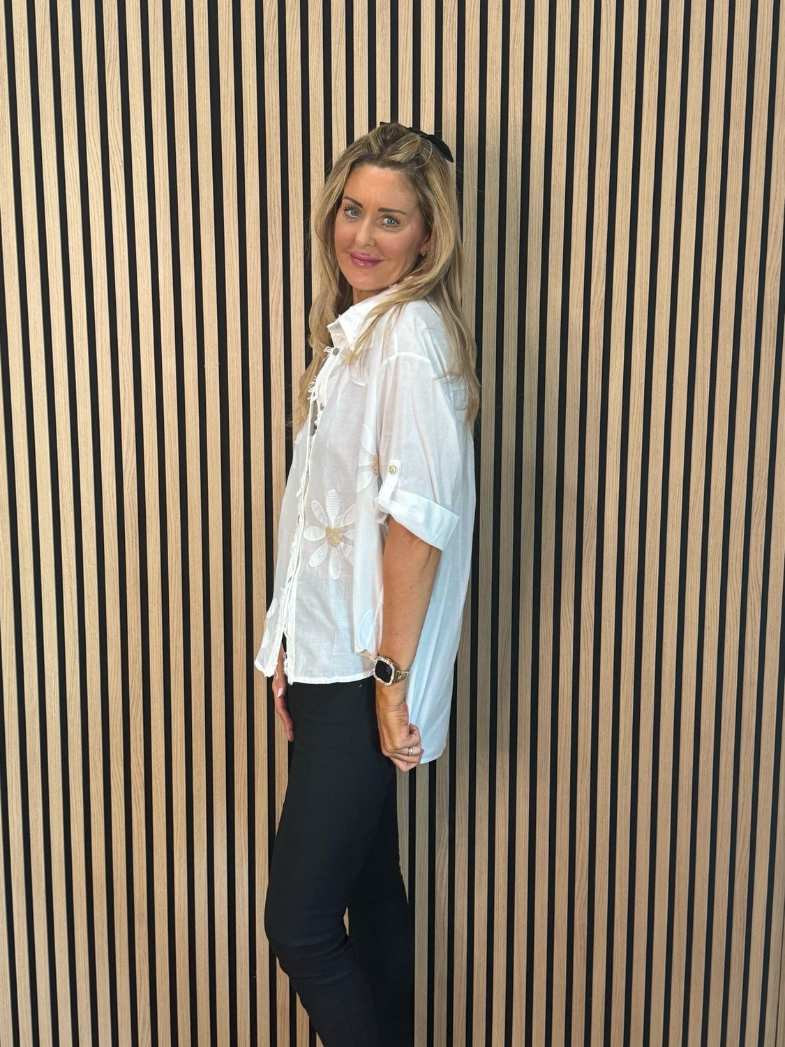 Daisy Embroidered Cotton Shirt - White