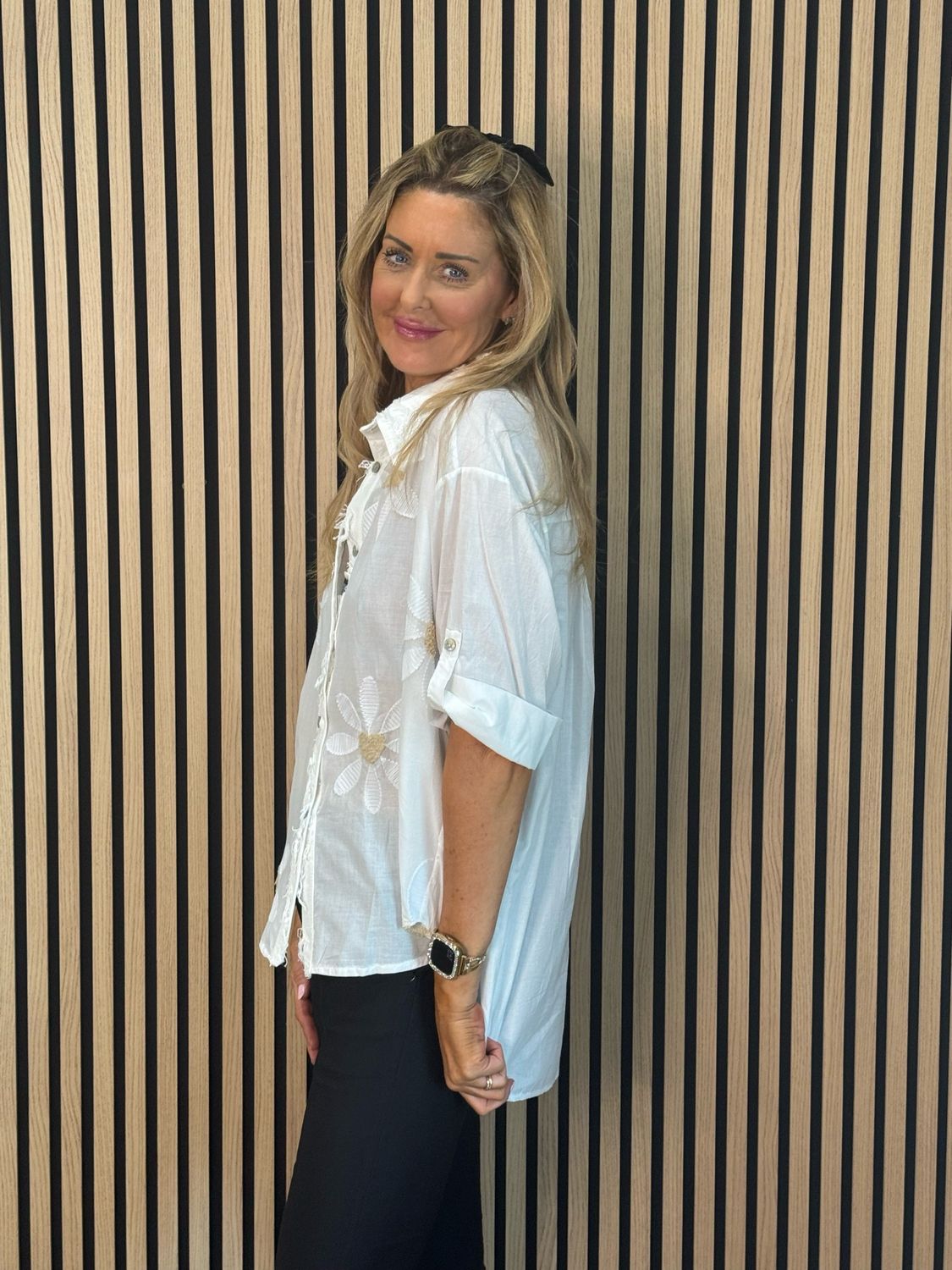 Daisy Embroidered Cotton Shirt - White