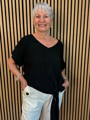 Tie Front Crinkle Top - Black