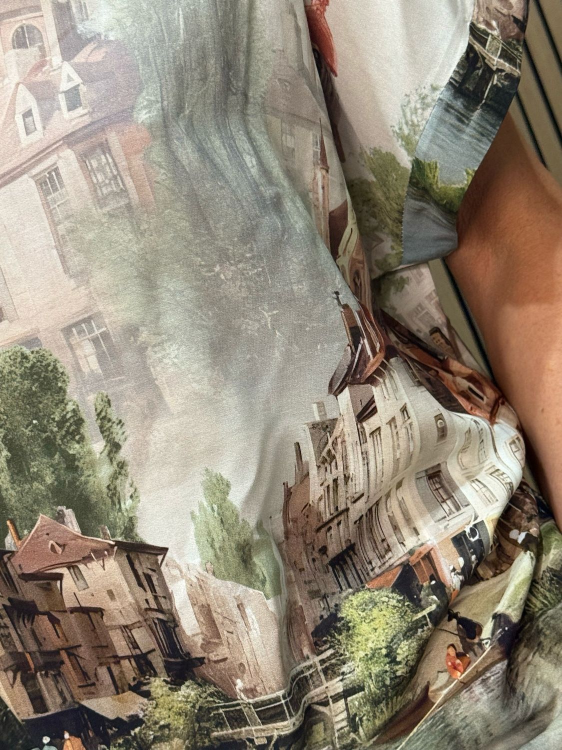 Scenic Print Top - Champagne