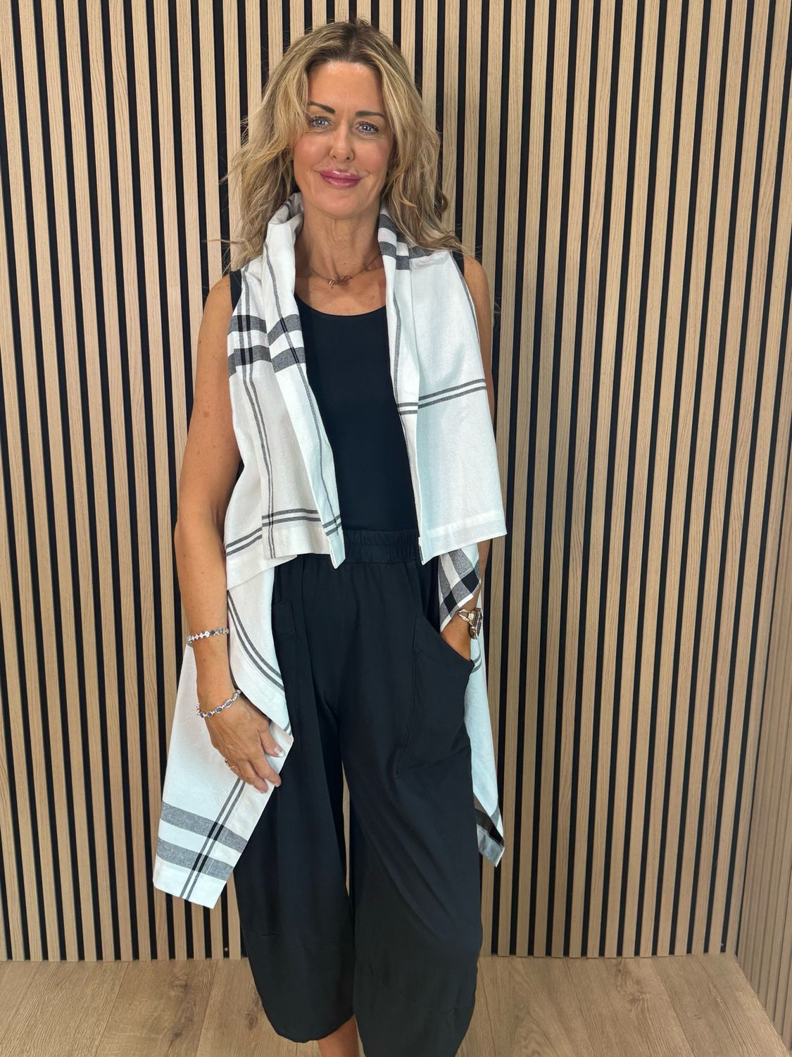 Check Pattern Drape Top - White/Grey