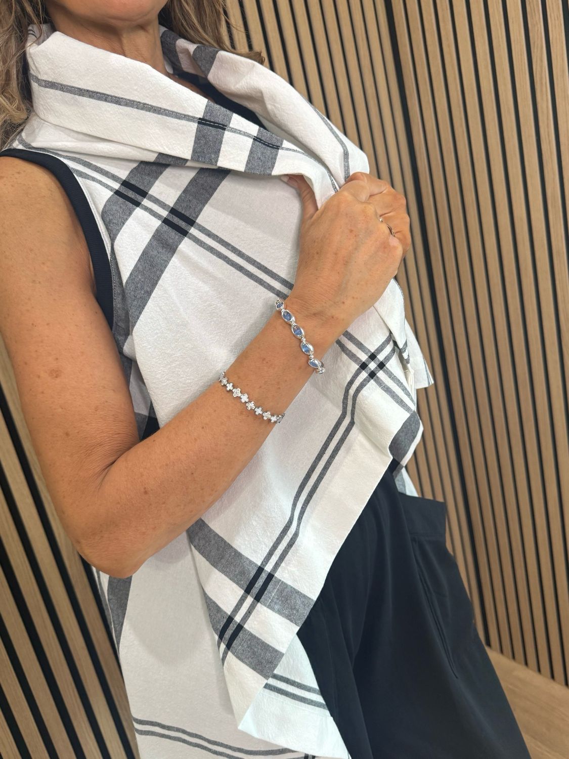 Check Pattern Drape Top - White/Grey