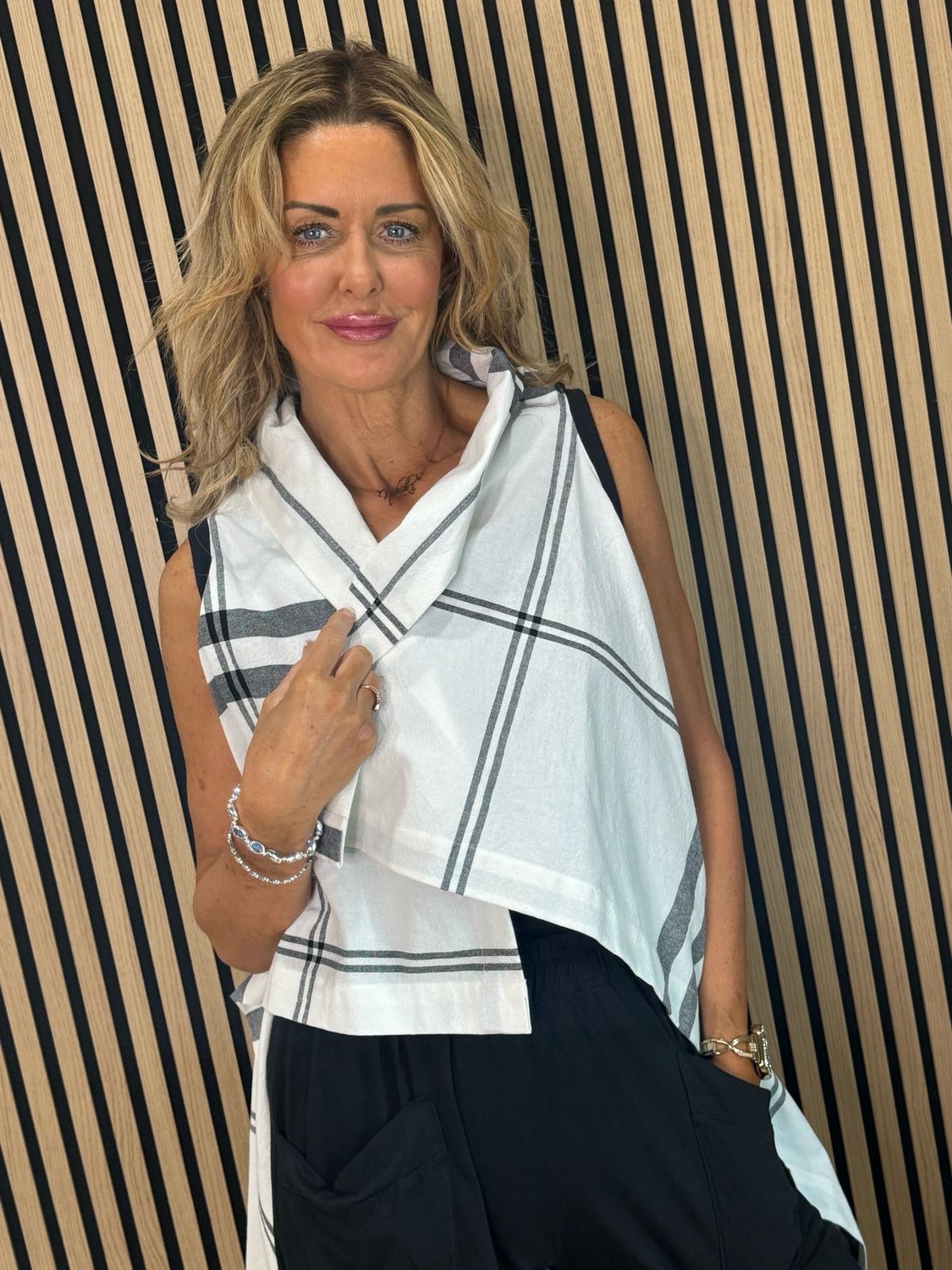 Check Pattern Drape Top - White/Grey