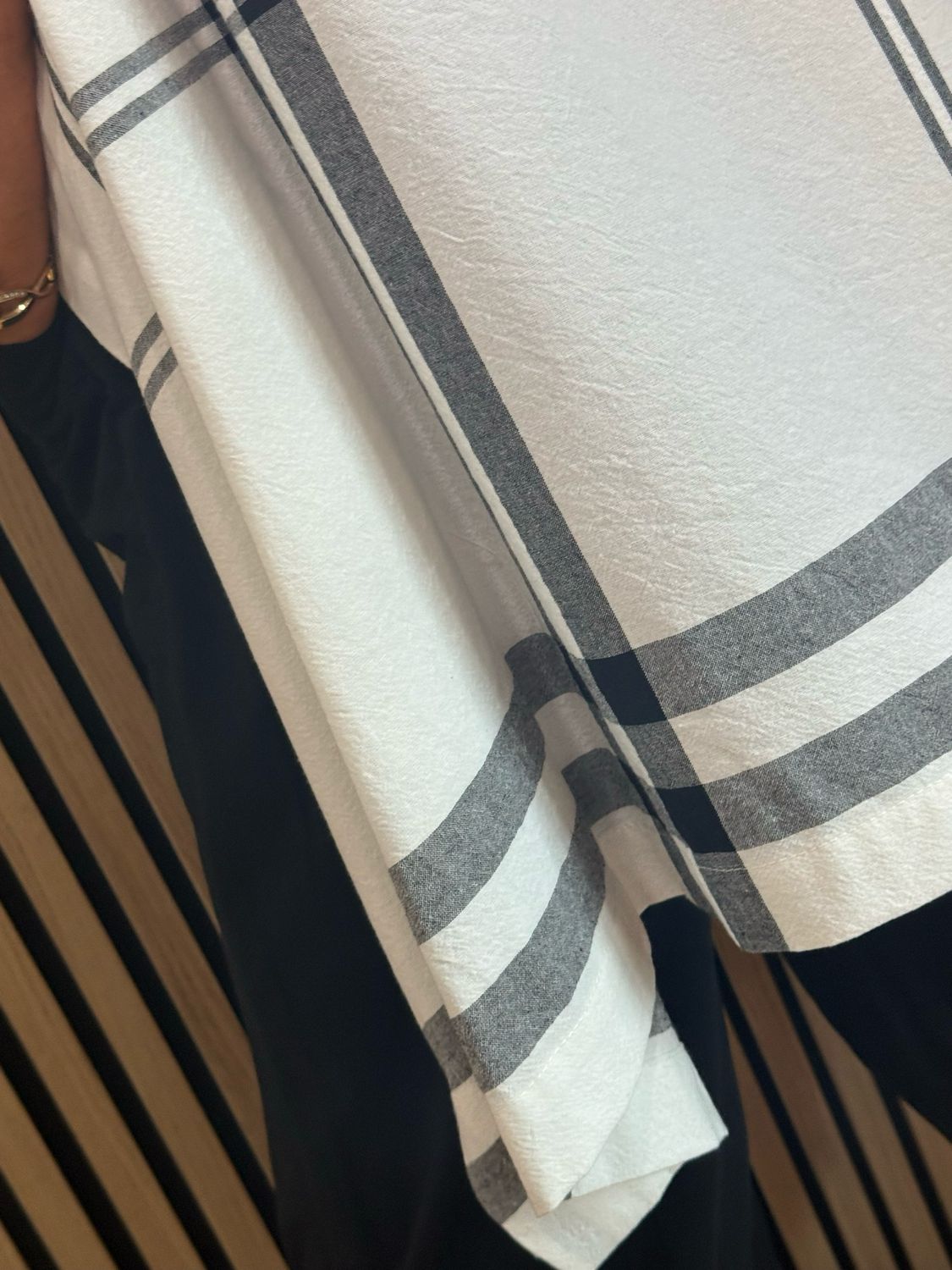 Check Pattern Drape Top - White/Grey