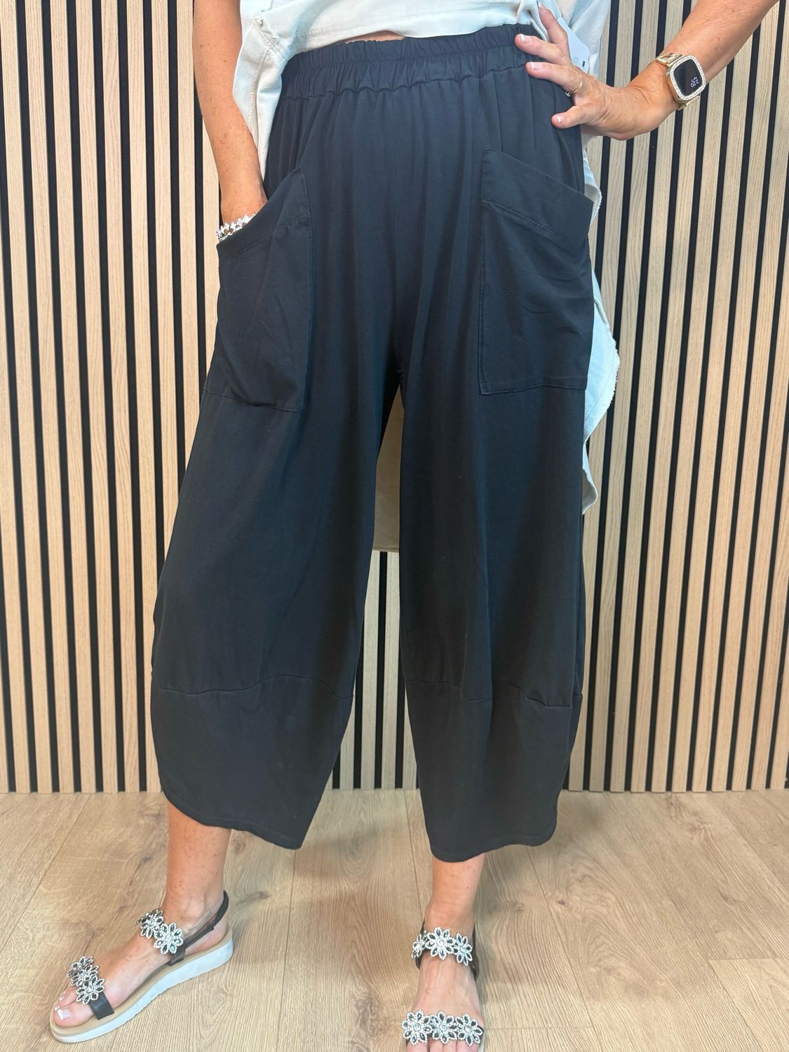 Cocoon Pocket Cotton Trousers - Black