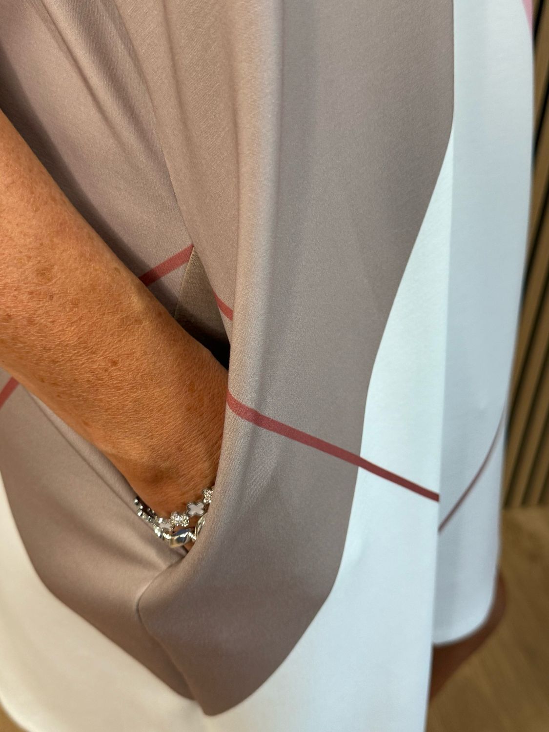 Abstract Print Shift Dress - White/Taupe/Pink