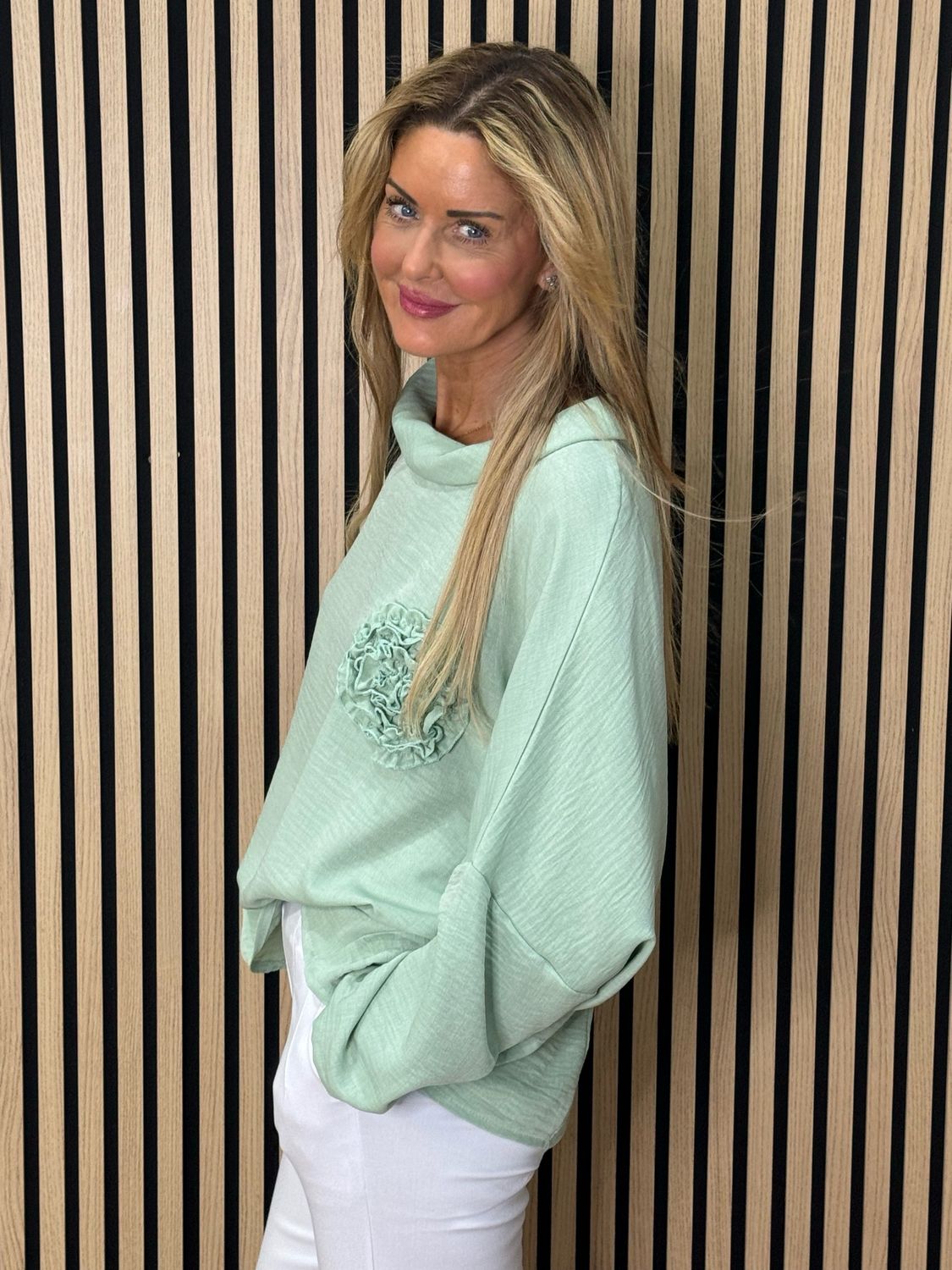 Rosette Detail Drop Shoulder Top - Mint