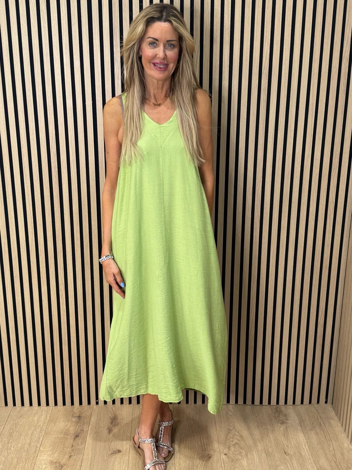Easy Flow Midi Dress - Lime