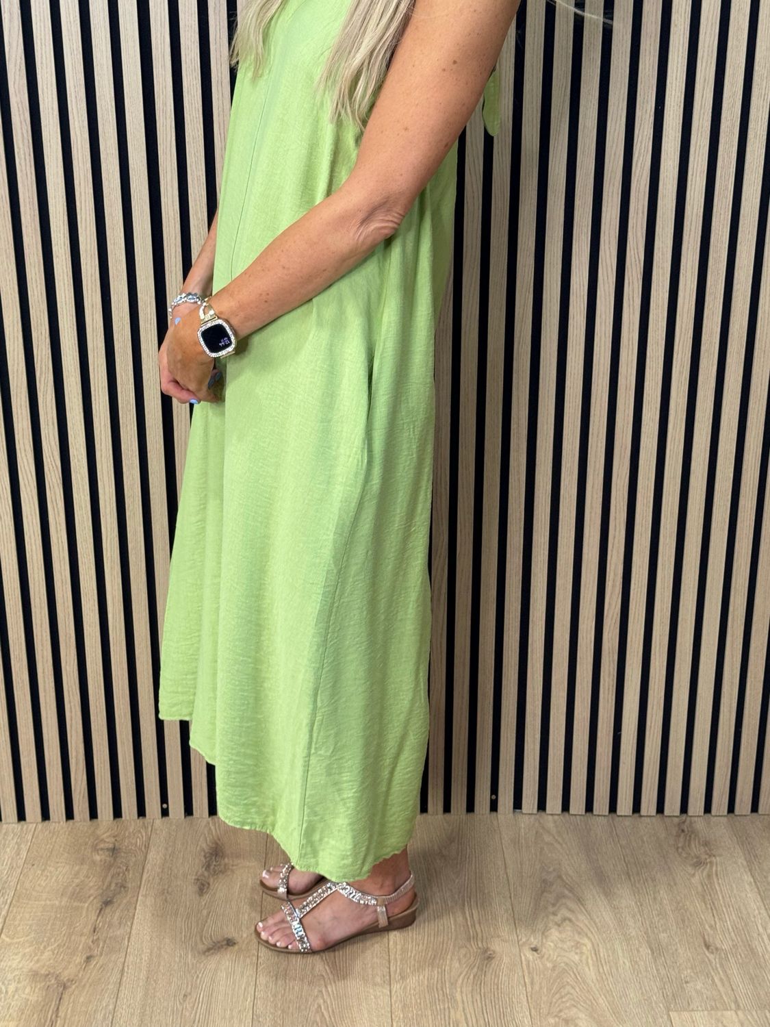 Easy Flow Midi Dress - Lime