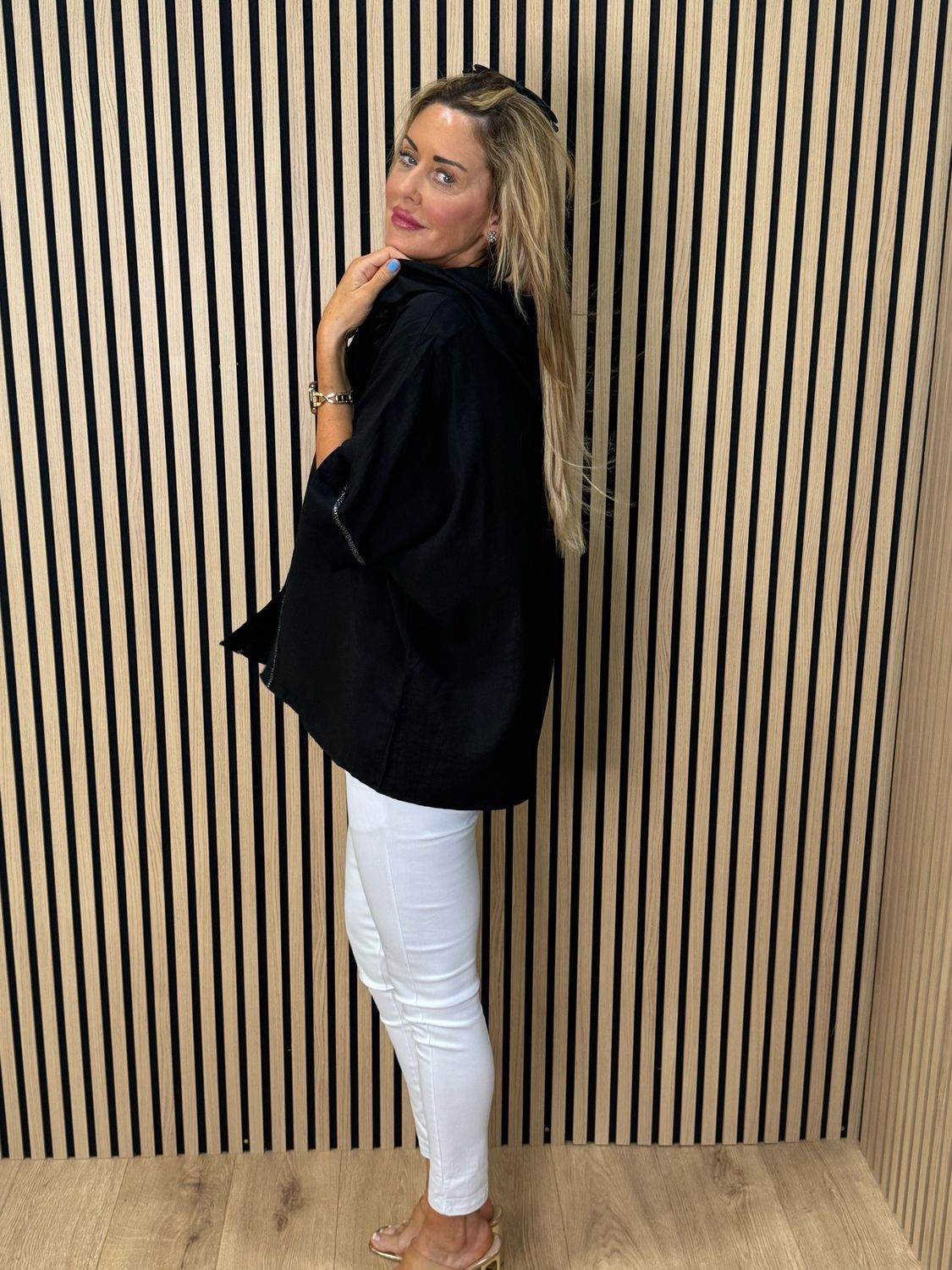 Hooded Lightweight Shirt - Black