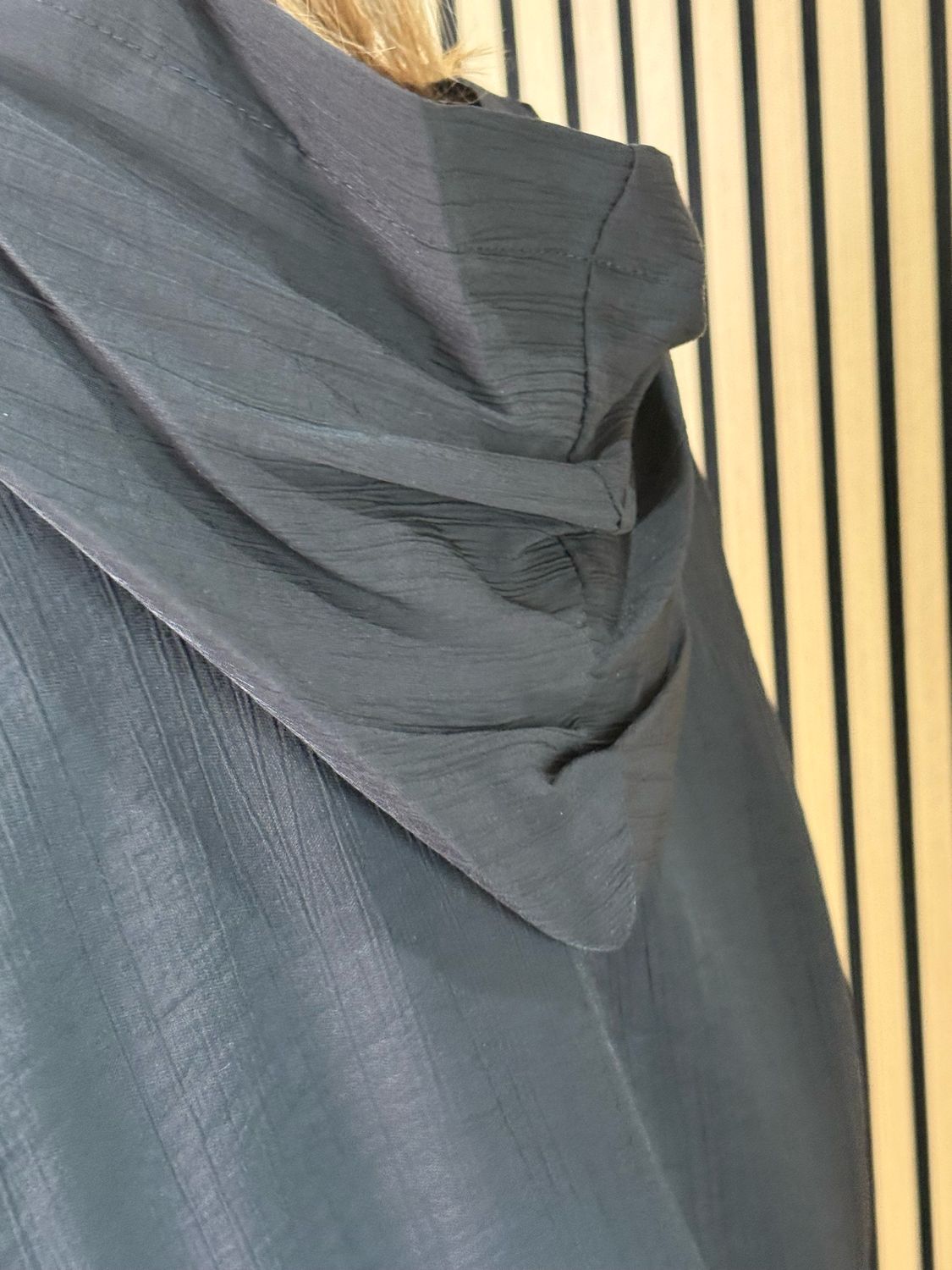 Hooded Lightweight Shirt - Black