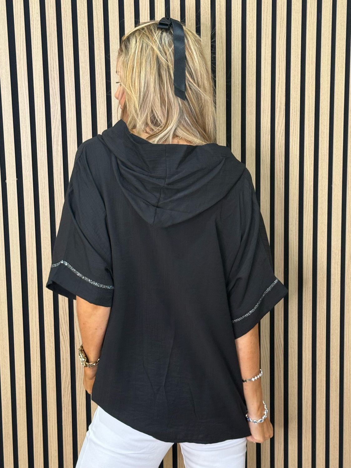 Hooded Lightweight Shirt - Black