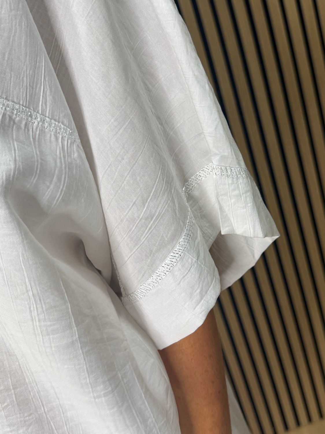 Hooded Lightweight Shirt - White