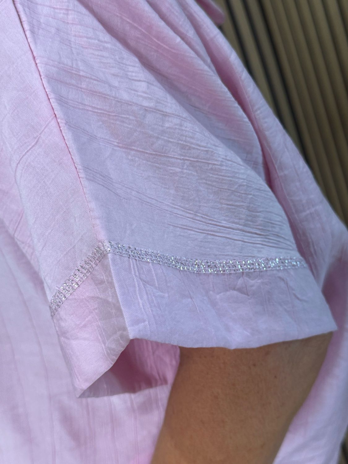 Hooded Lightweight Shirt - Pink