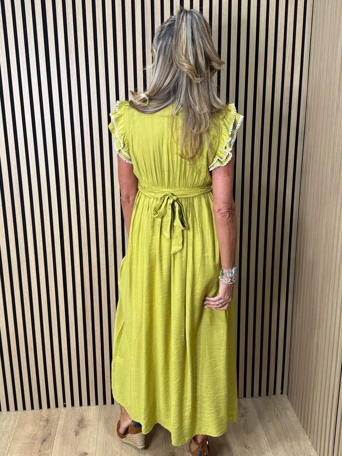 Embroidered Midi Dress - Lime