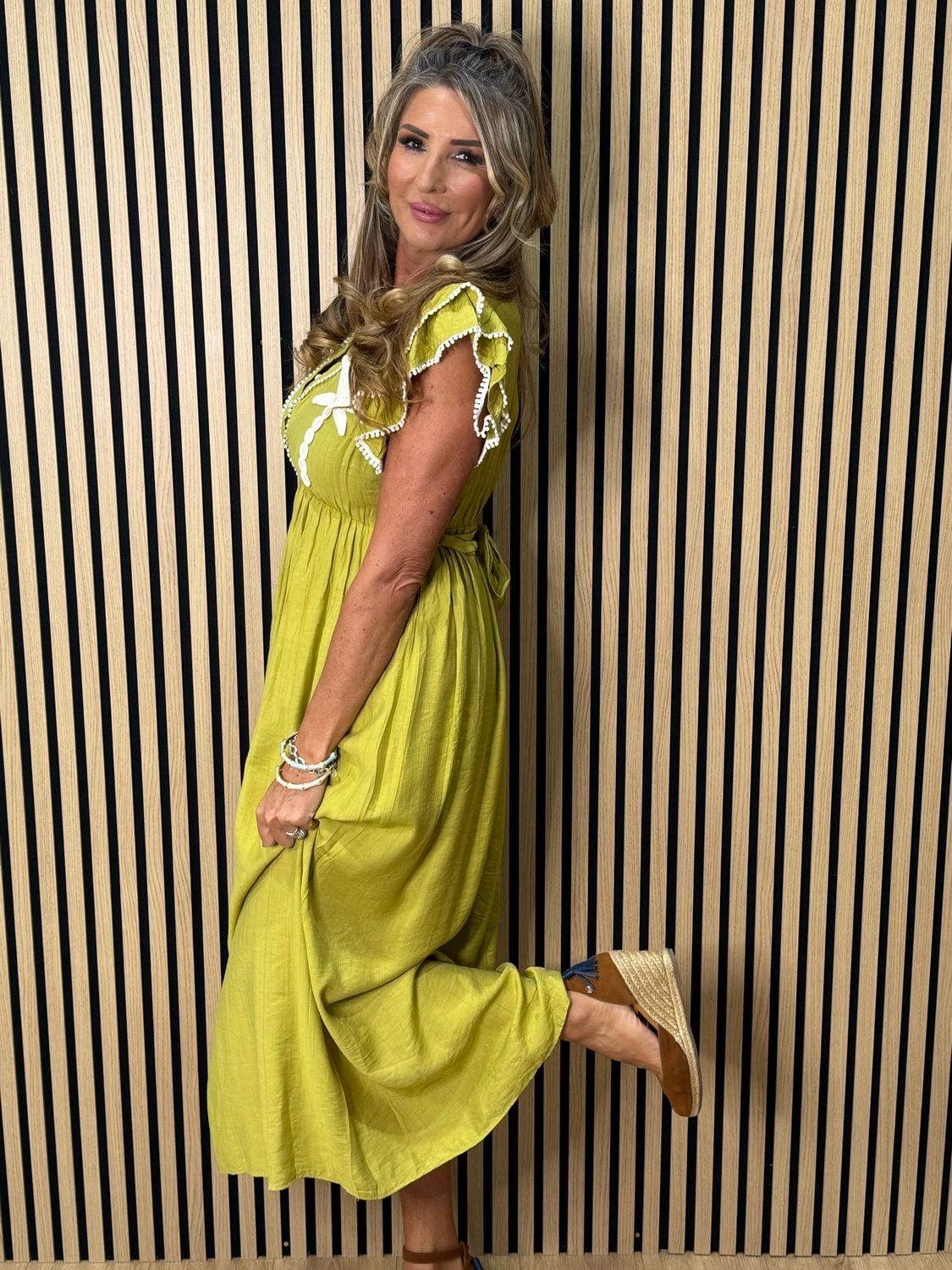 Embroidered Midi Dress - Lime