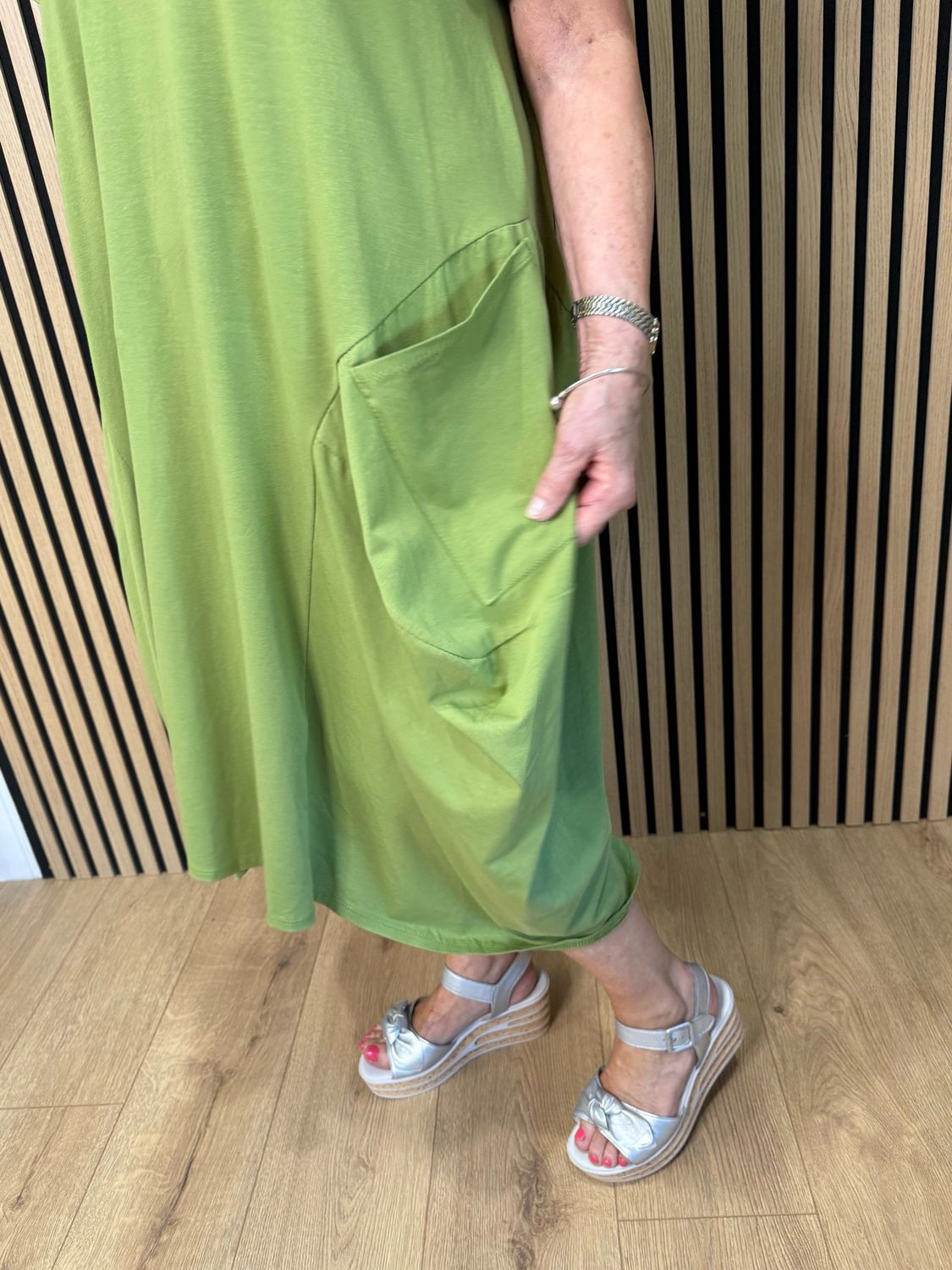 Relaxed Pocket Jersey Midi Dress - Lime
