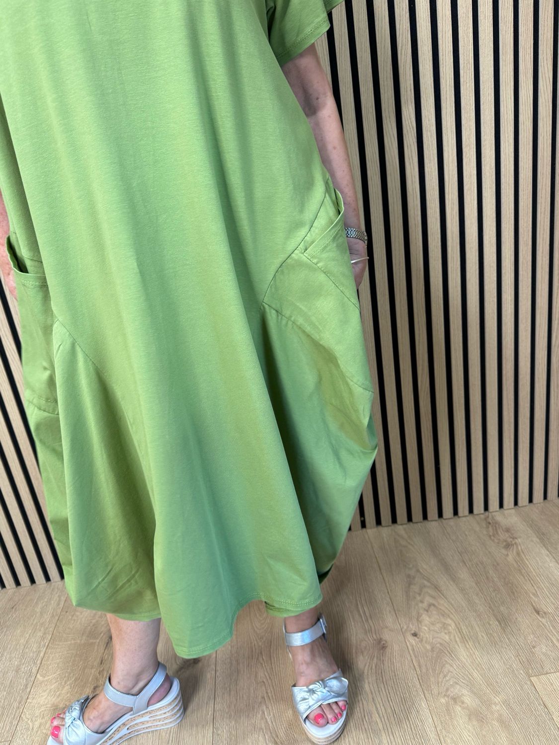 Relaxed Pocket Jersey Midi Dress - Lime