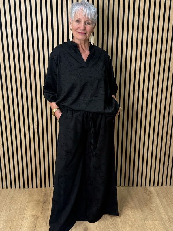 Textured Relaxed Co-Ord Set - Black