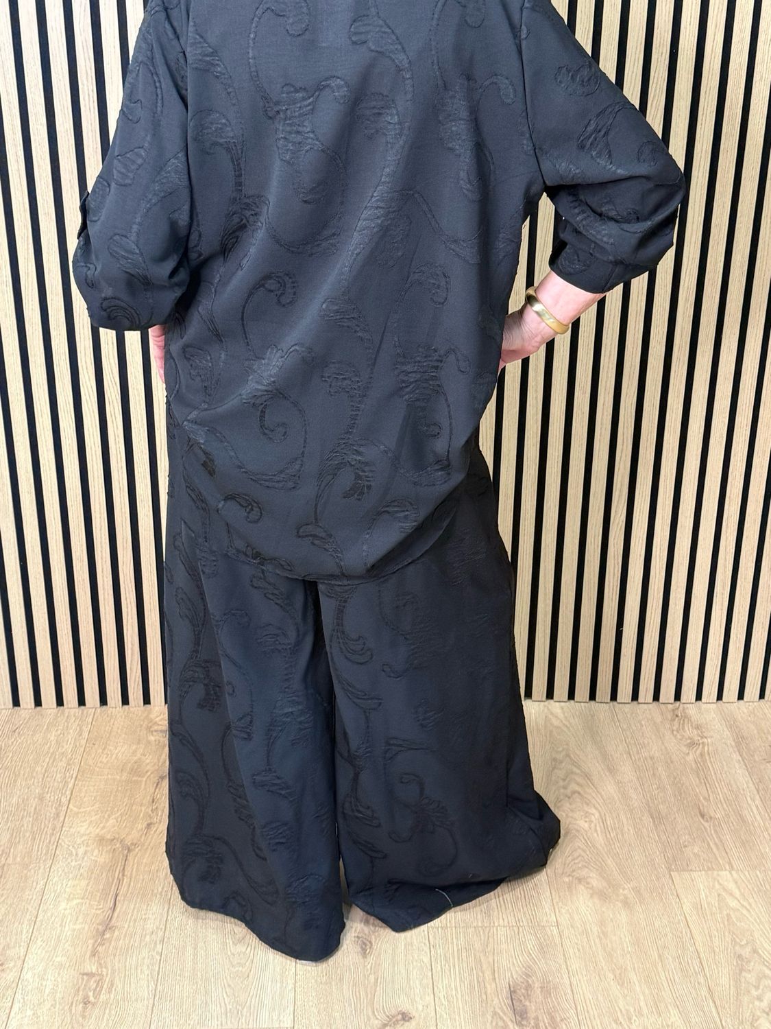 Textured Relaxed Co-Ord Set - Black