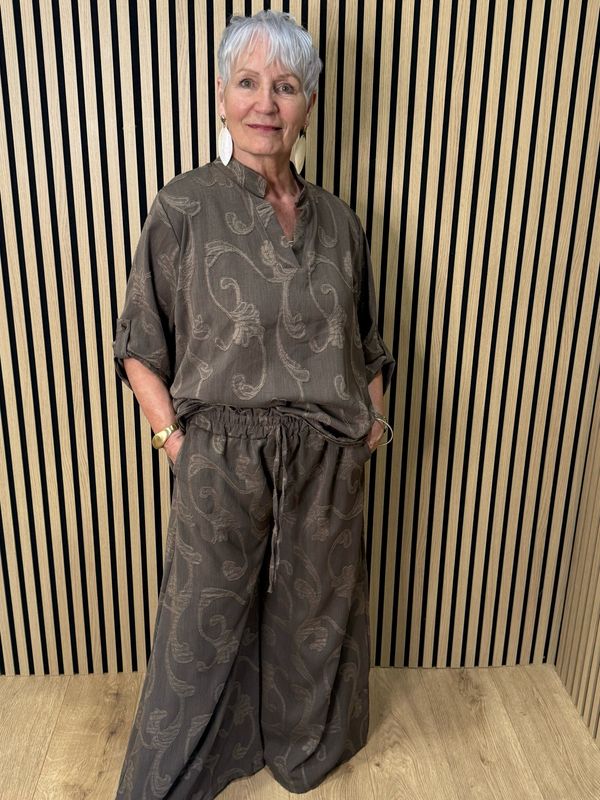 Textured Relaxed Co-Ord Set - Taupe