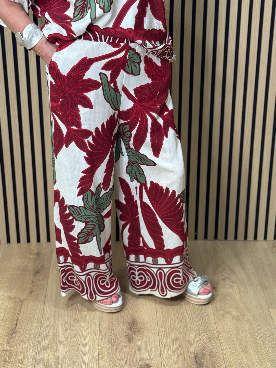 Tropical Print Co-Ord Set - White/Red/Green
