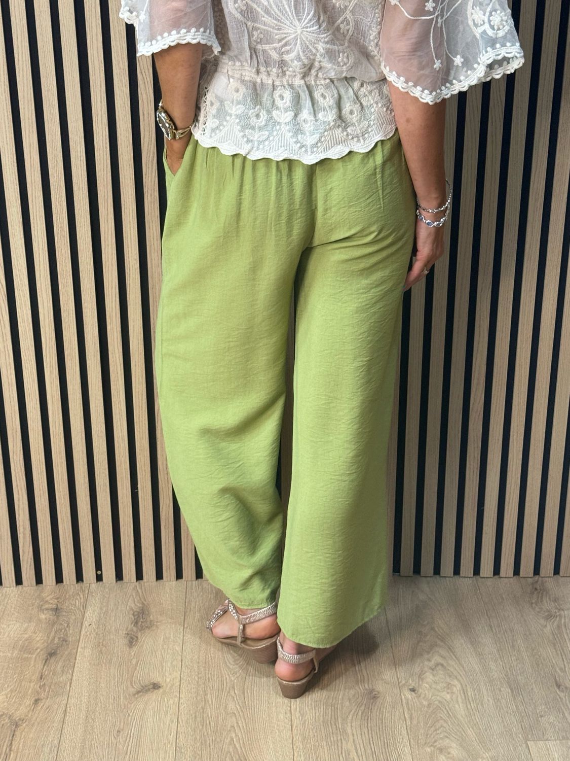 Relaxed Wide Leg Trousers - Lime
