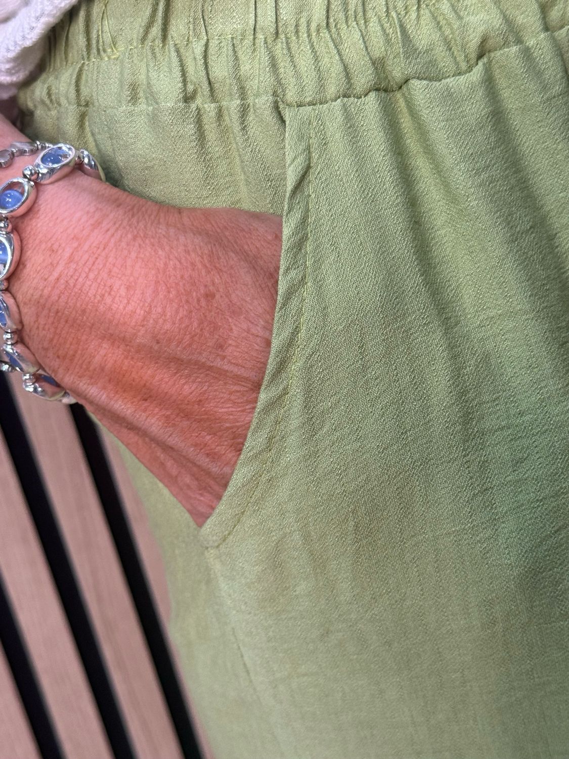 Relaxed Wide Leg Trousers - Lime