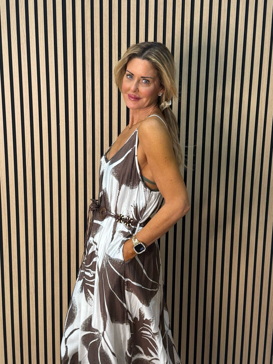 Delilah Floral Midi Dress - Brown/White