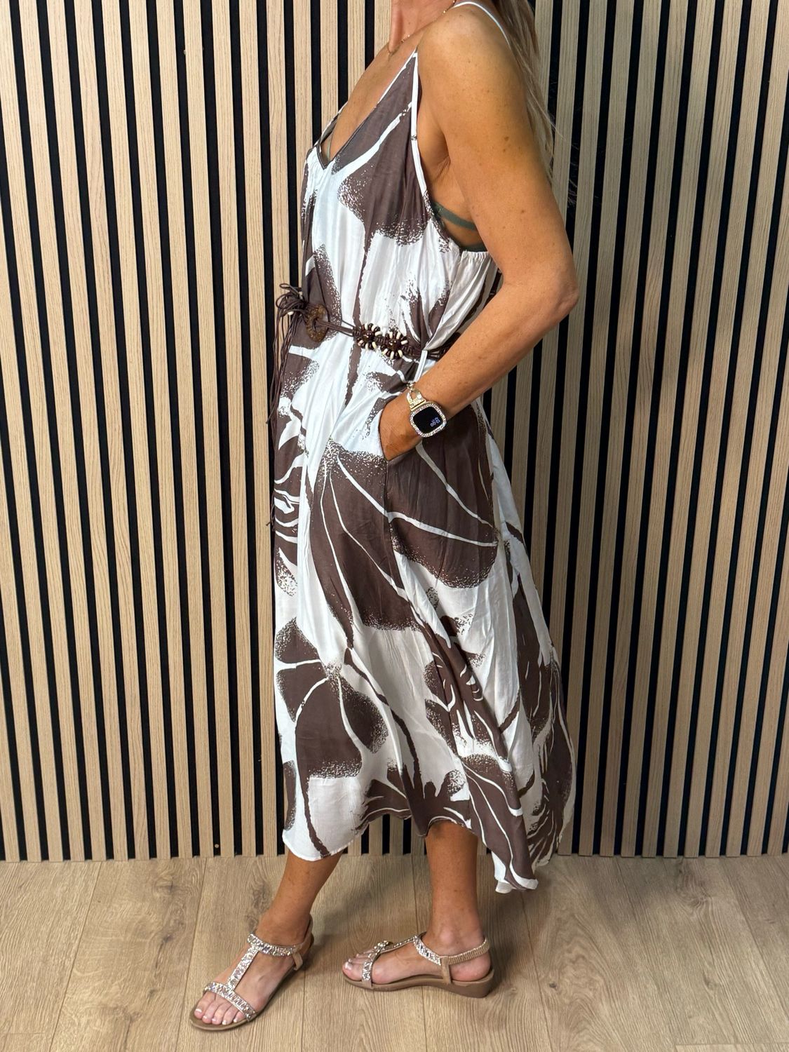 Delilah Floral Midi Dress - Brown/White