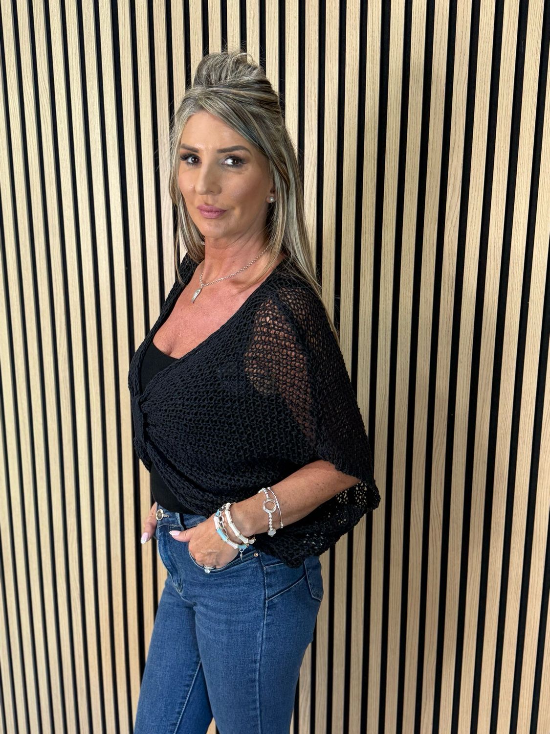 Lightweight Tie Knit Top - Black