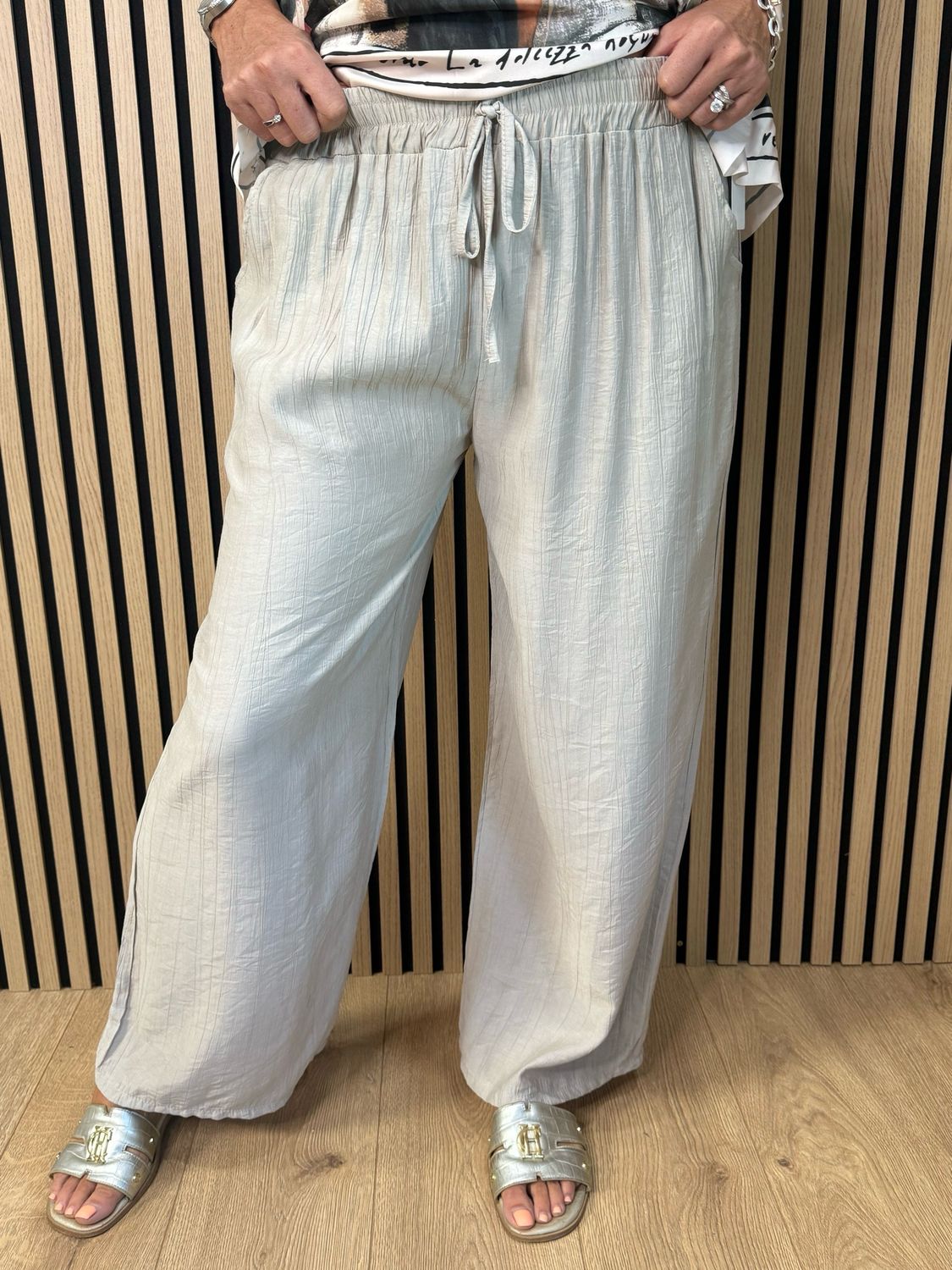 Lightweight Wide Leg Trousers - Taupe