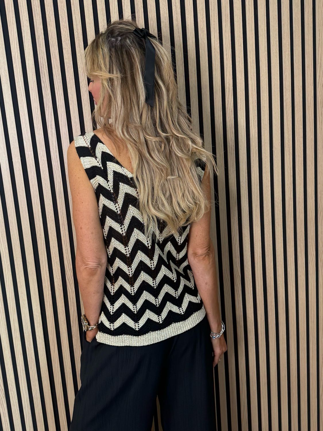 Sienna - Chevron Knit Vest Top - Black/Gold